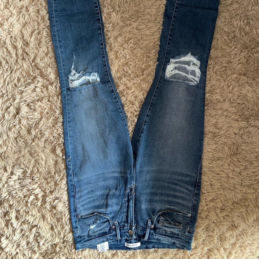 Good American skinny ankle jeans